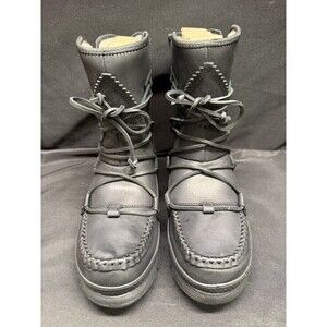 Manitobah WP pacific half winter boot brand new in box women’s size 6.5 black